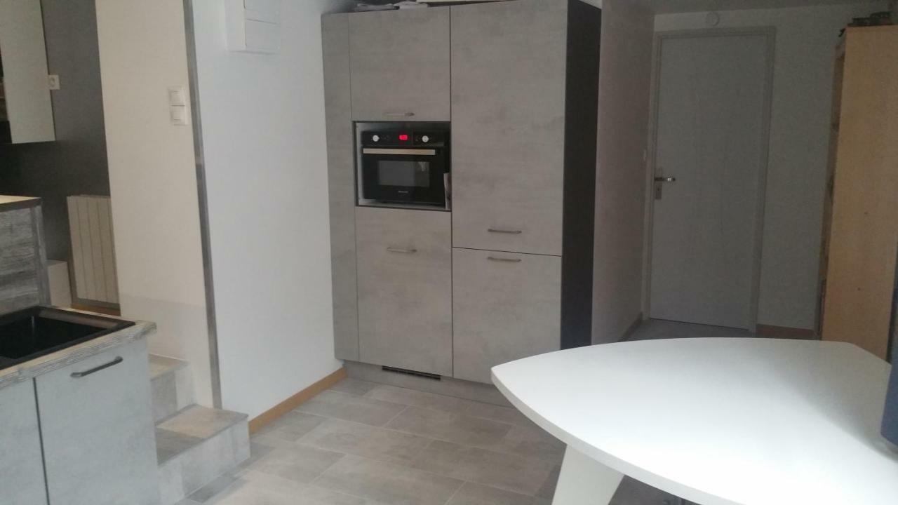 Les 3 Marguerites Apartment Luzenac Ngoại thất bức ảnh